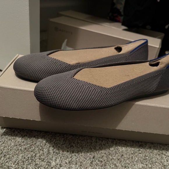 Gray Rothy flats - Picture 3 of 3